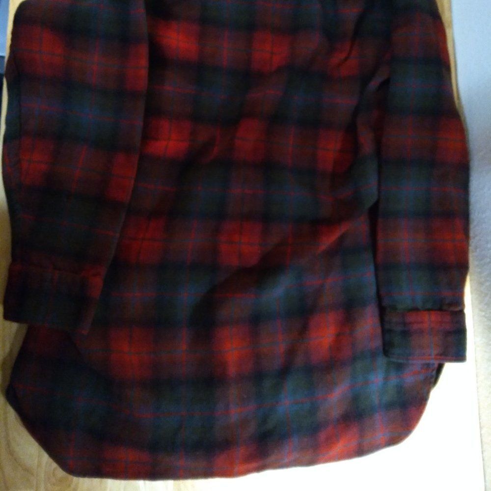 Vintage Pendleton Flannel Wool Button-Down Shirt - image 5